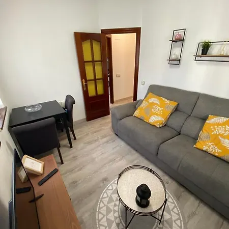 Precioso Y Confortable Piso En El Casco Historico Apartment *